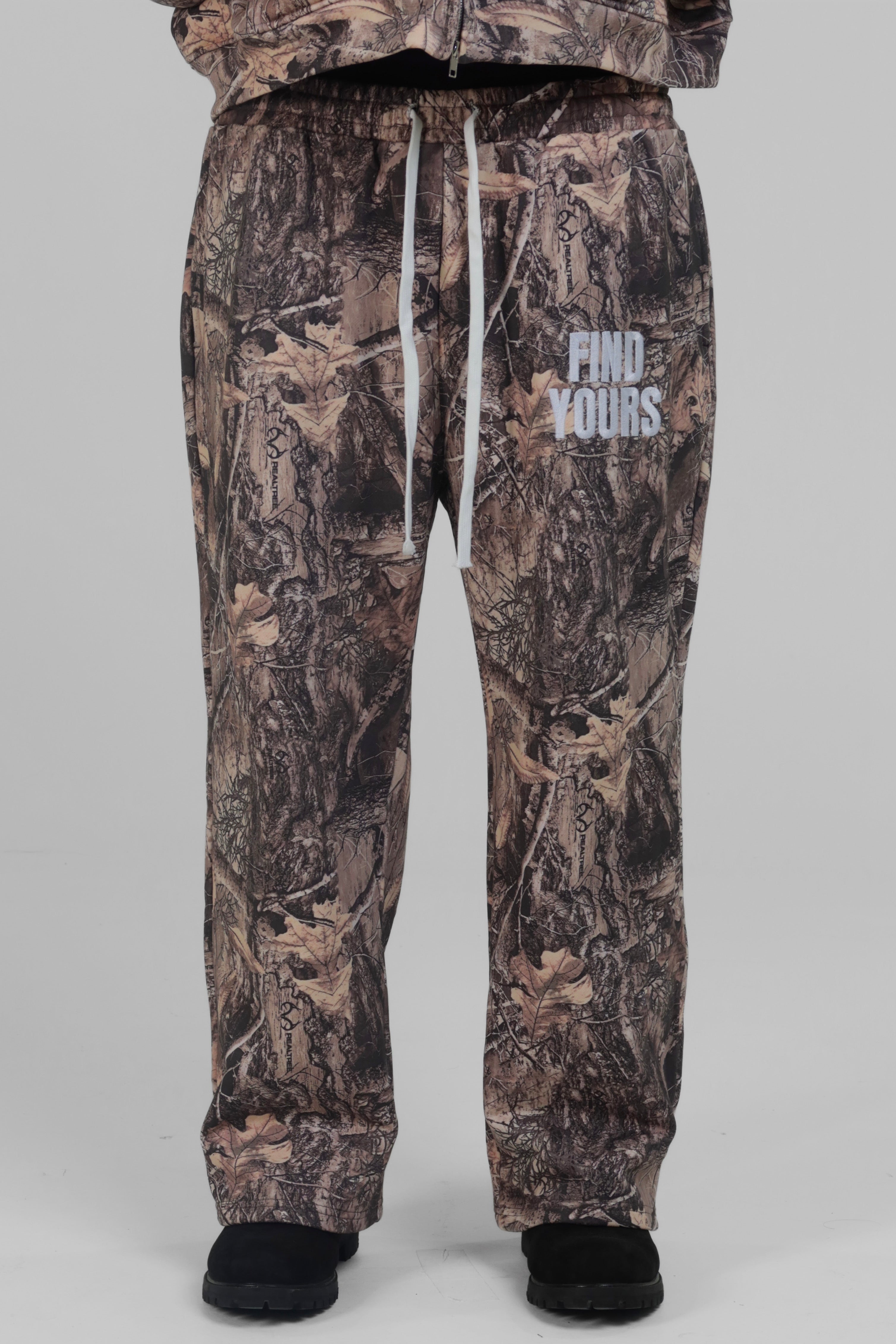 “Signature” Realtree Heavyweight Camo Sweatpants