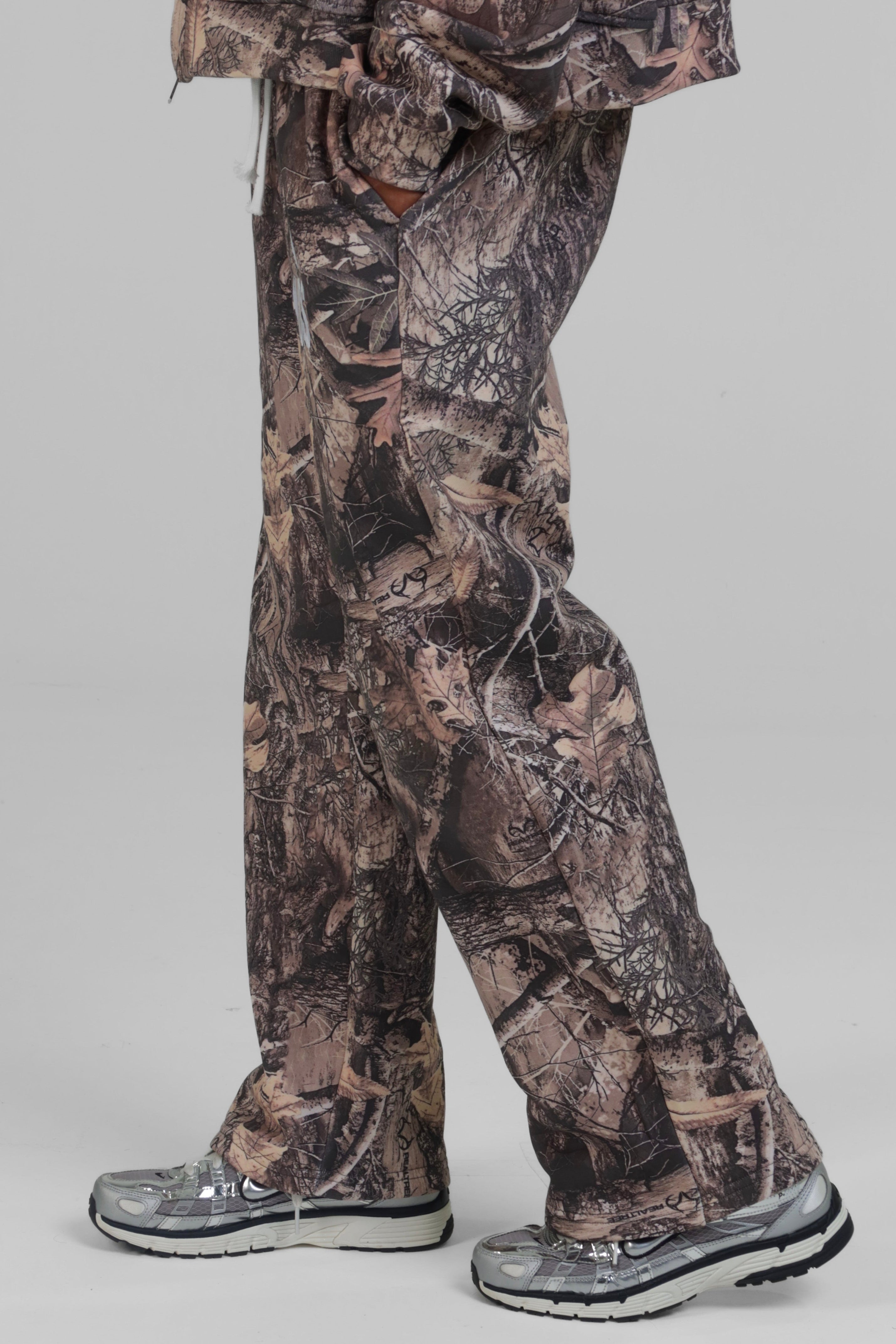 “Signature” Realtree Heavyweight Camo Sweatpants